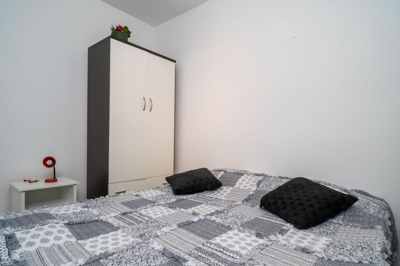 Apartment Luka ดูบรอฟนิก ภายนอก รูปภาพ