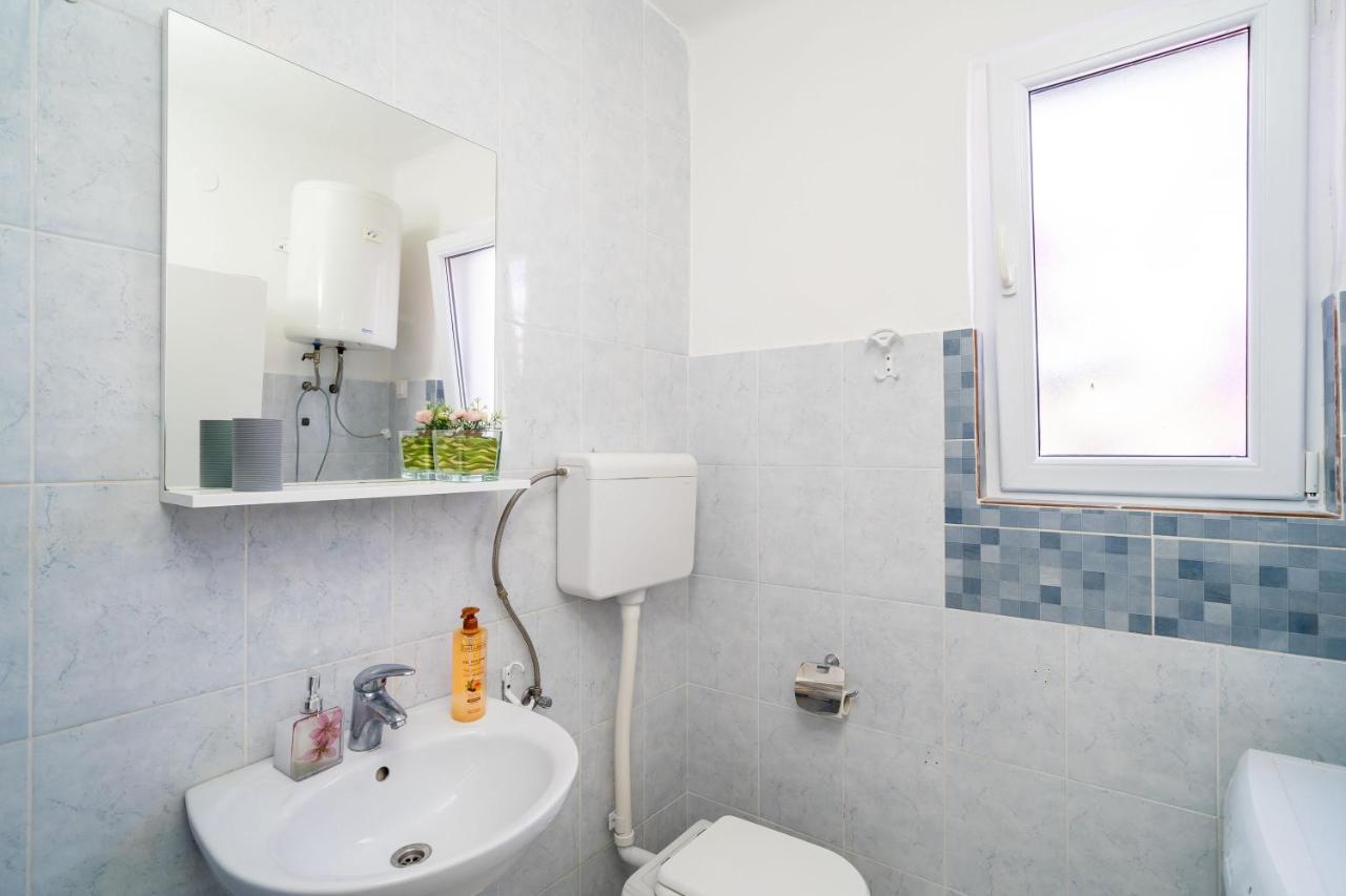 Apartment Luka ดูบรอฟนิก ภายนอก รูปภาพ